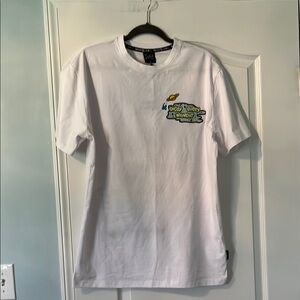NWT Sz Medium White Switch Men’s Short Sleeve T Shirt